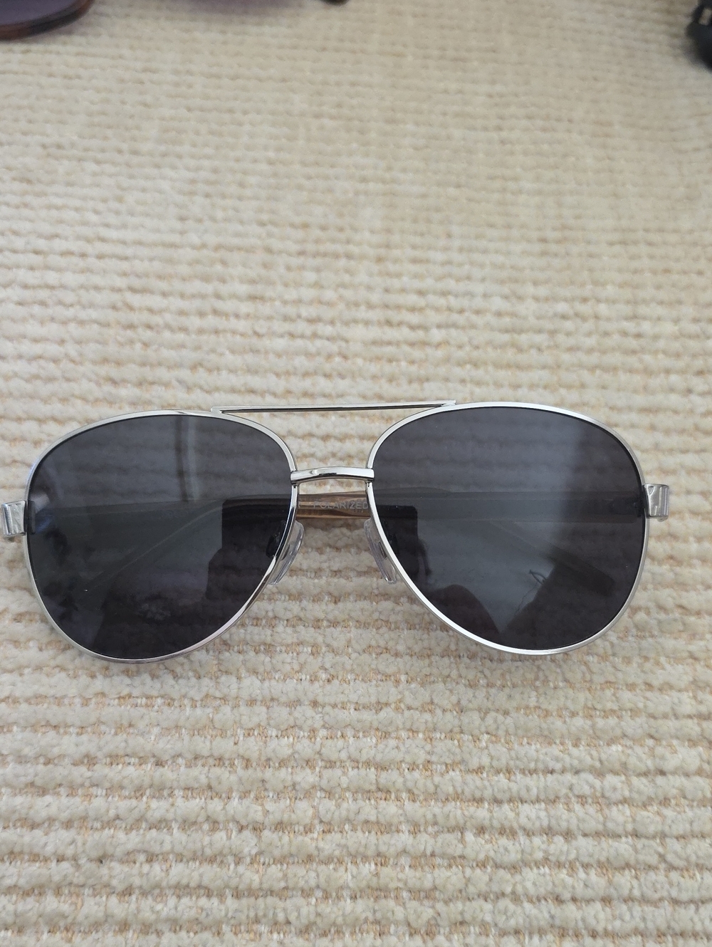 Foster Grant Silver Frame Aviator Sunglasses with Dark Gray Lenses Polarized
